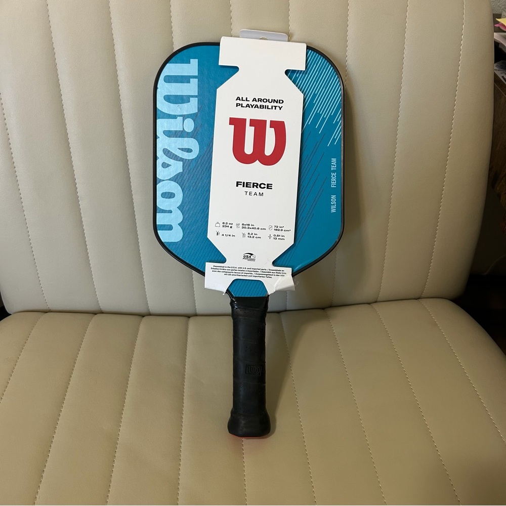Wilson 16''‎ Fierce Team Traditional Pickleball Paddle Blue Teal 13mm 8.2oz